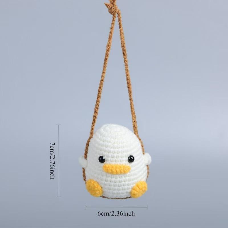 Cute Crochet Animal Car Pendant – Duckling & Frog Design Soft Yarn Crafted Rearview Mirror Decor Unique Gift