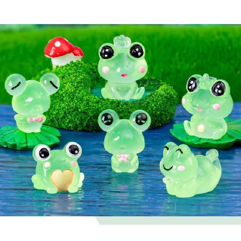 Adorable Glowing Frog Figurines For Car And Desk Resin Craft Decor Accessories