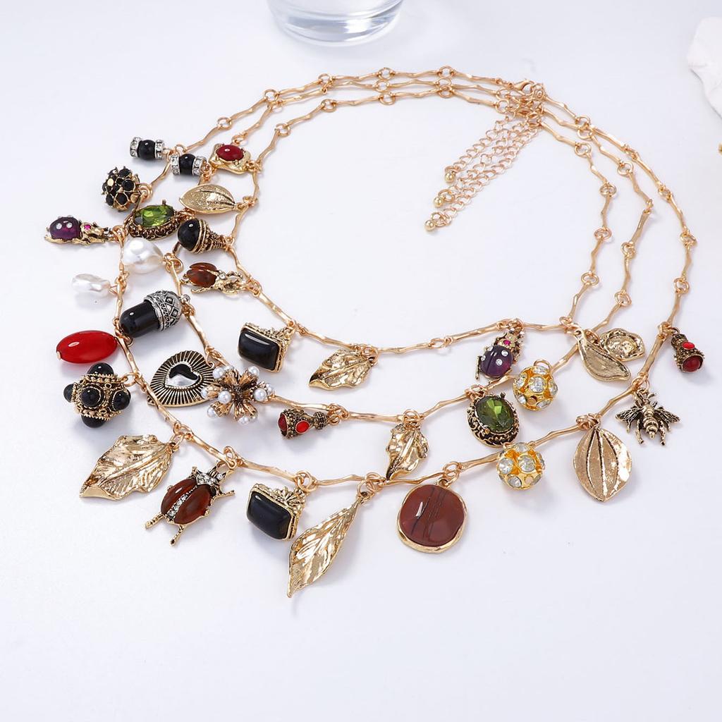 European, American and Medieval Multi-layer Stacking Design Sense Retro Pendant Insect Leaf Love Geometry Necklace