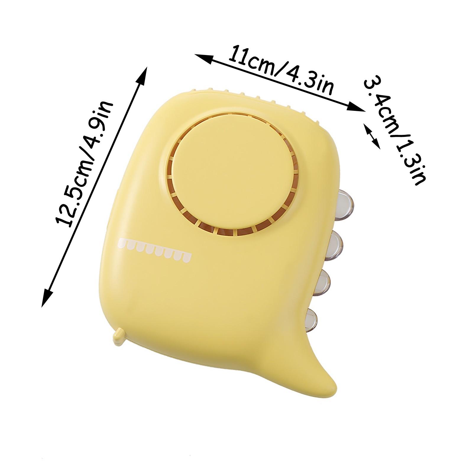 Поклонник динозавров отправит детям и семье подарки и принесет свой собственный веер — фото 6