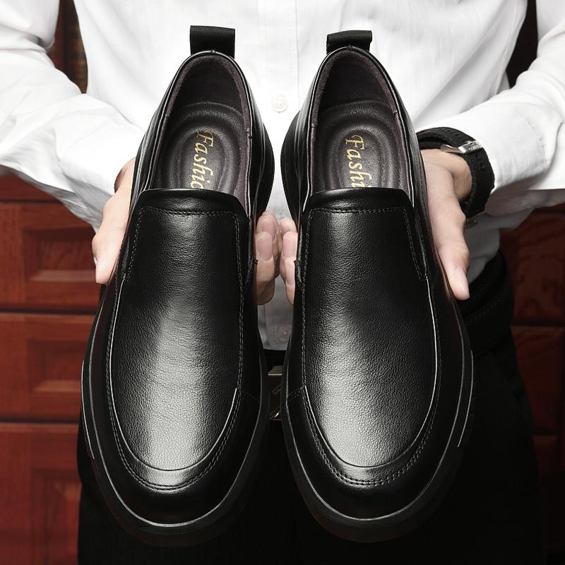 High Quality Genuine Leather Loafers Handmade Driving Footwear Slip on Male Casual Business Flats Outdoor Soft Soled Sneakers