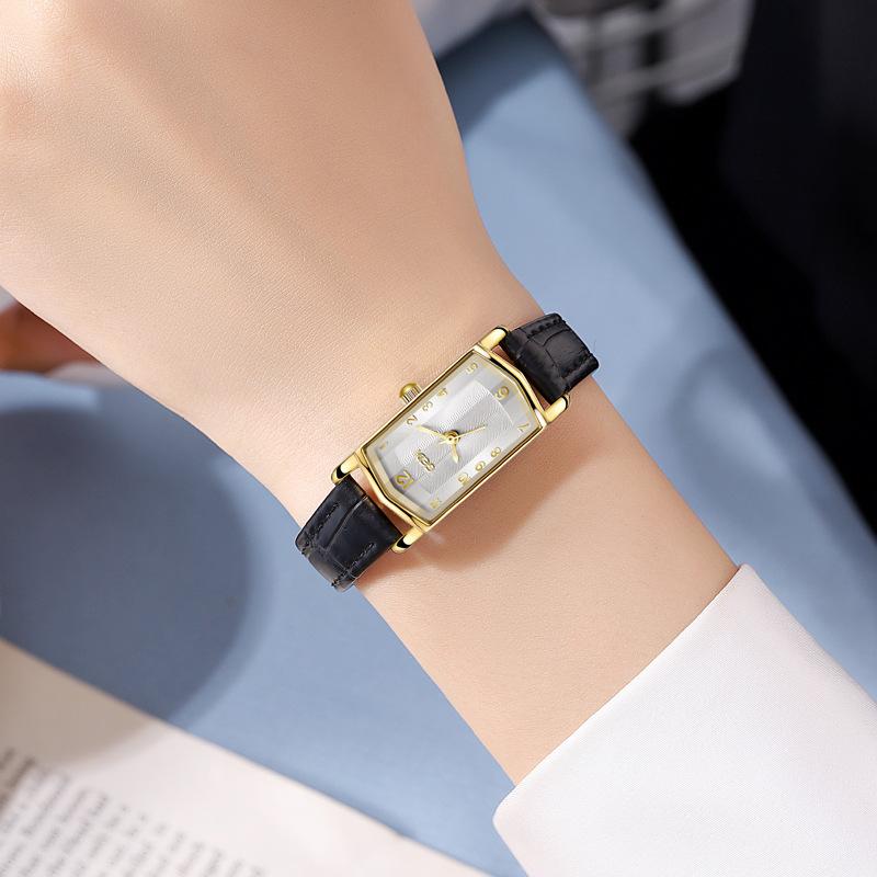 Niche High-End Leather Women'S Watch Medieval Small Square Plate Watch Women'S High-Value Fine Belt Quartz Watch