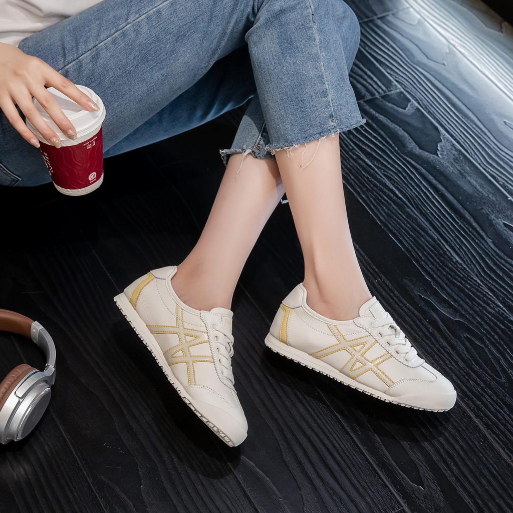 Shoes women's 2025 summer new shoes versatile women's popular flat-soled soft-soled sports shoes German training shoes casual shoes