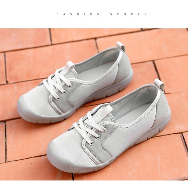 Large Size Women's Shoes Middle-aged and Elderly Casual Shoes Breathable Flat Bottomed Cloth Shoes Toe Caps Soft Soled Walking Shoes