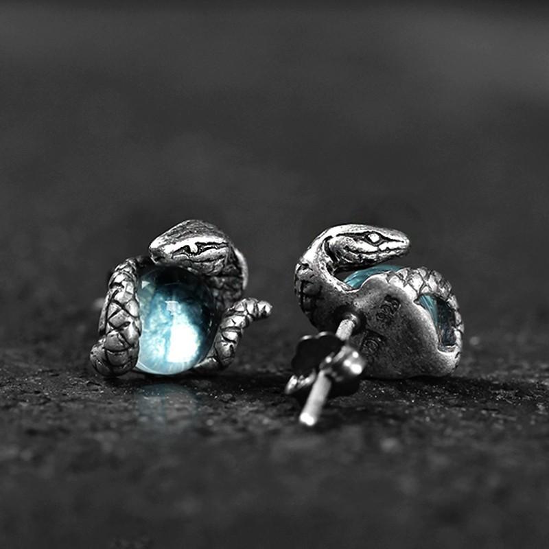 Light Luxury Niche Medusa Eye Ear Nails for Women and Men Trendy Men New Earrings Serpentine Earrings