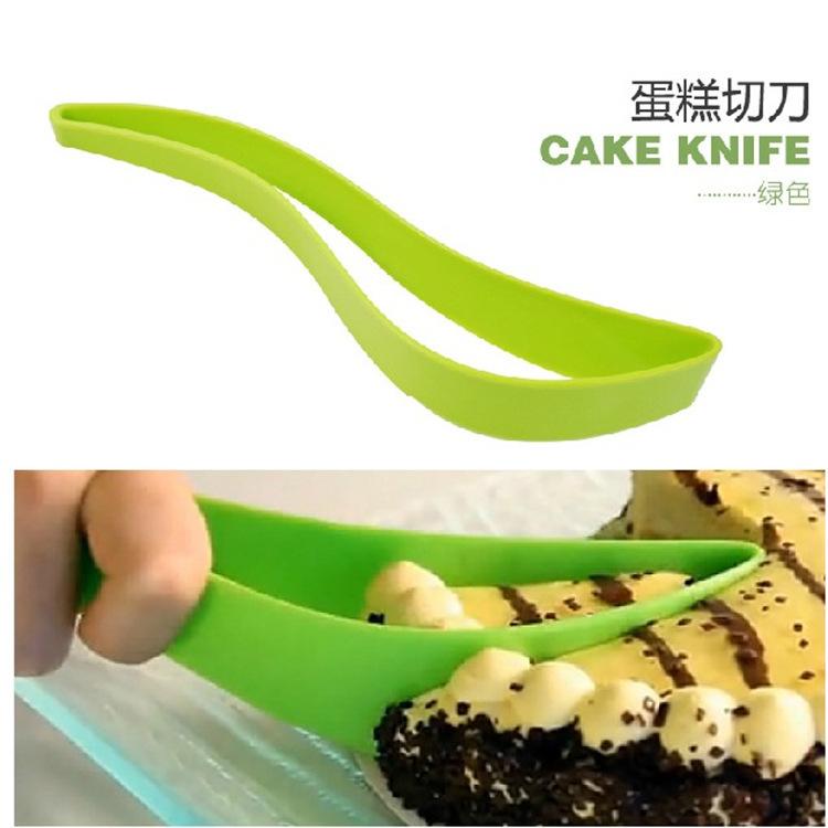 Kitchen Convenience Device Tools Birthday Cake Divider Food Grade Plastic Knife Slicer Pie Cookies Fondant Pizza Tools Supplies