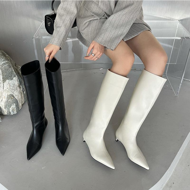 2025 Autumn and Winter New Products Simple and Fashionable Wide Boots Korean Version Pointed Sleeve High Boots Soft Leather Cat and Boots