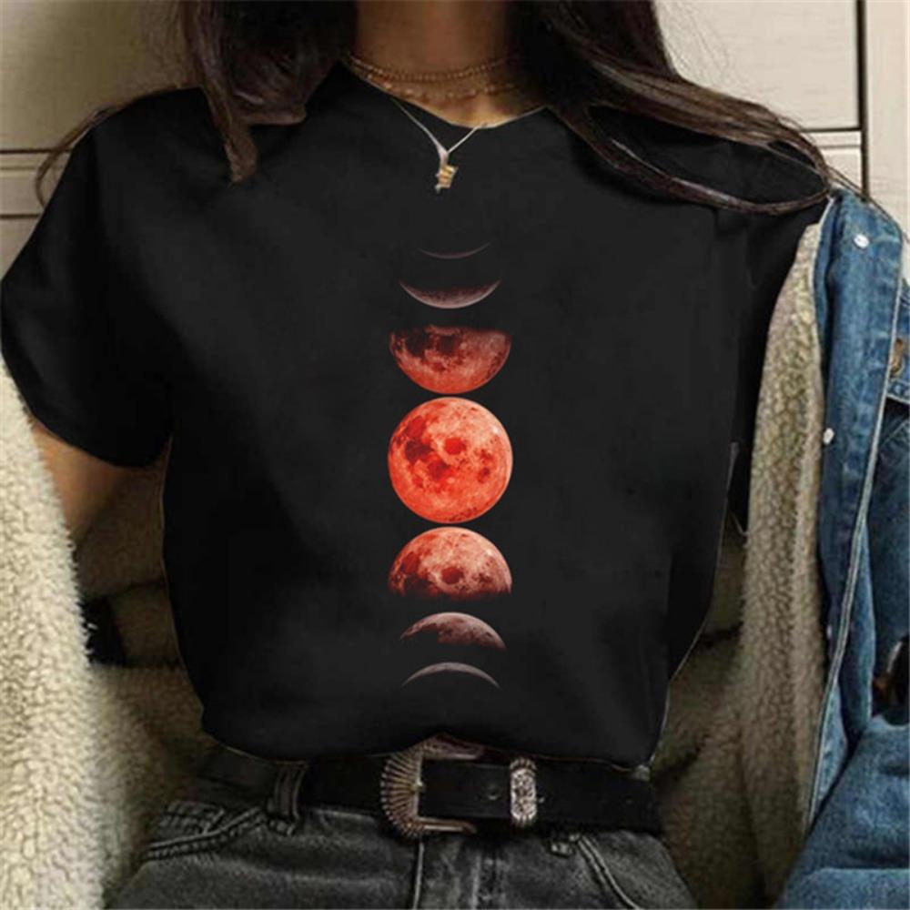Moon Print T-shirts for Women Harajuku Summer T Shirt New Fashion Black Tops Funny Female T-shirt Casual Tee Woman Clothes
