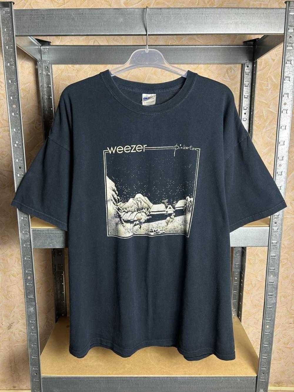 Band Tees Vintage 200s Weezer Pinkerton Band Unisex T-Shirt M
