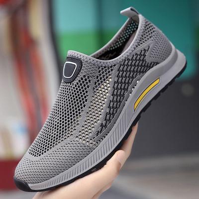 Schoenen Nieuwe vliegweefsel casual sneakers ademend en comfortabel papa schoenen opa casual wandelen zachtzijdige schoenen herenschoenen