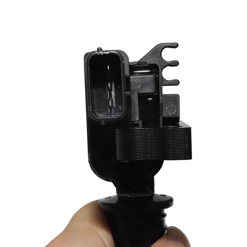 High Quality New Ignition Coil For MAZDA 323 F/S VI (BJ) 1.5 1.6 BJ5W BJ10M 2001-2004 ZZY118100 ZL0118100 ZL0118100A ZL0118100B