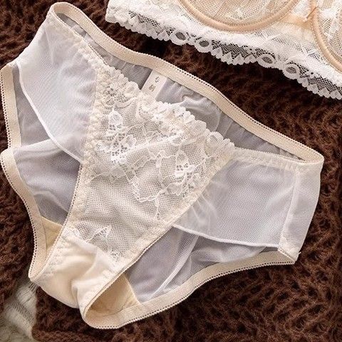 Big breasts and small underwear women s ultra-thin thin and sexy French lace bra soft steel ring anti-sagging bra set S-32/70ABC