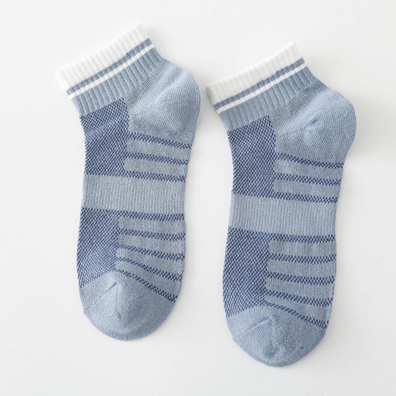 Men Spring and Summer New Pure Color Mesh Cotton Sweat Absorbing Breathable Boat Socks