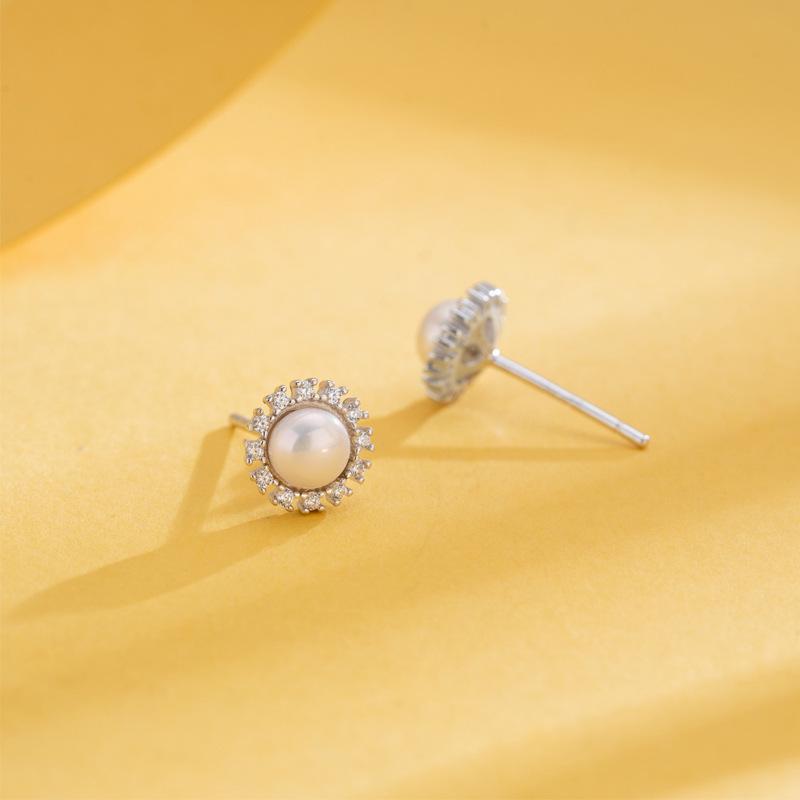 

Pearl Stud Earrings with S925 Silver Needle - Elegant, High-End Style for Women 925 Silver платиновый/жемчужный