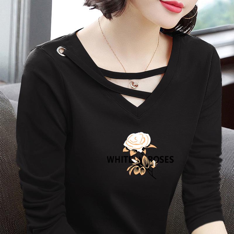 2025 Spring & Autumn Pure Cotton V-Neck Printed Long Sleeve Plus Size T-Shirt for Middle-Aged Women, Age-Reducing & Slimming Design.