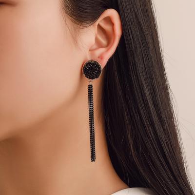 Mode Netzrot Lange Quastenohrringe Damen Temperament Wilde Ohrringe Einfache Ohrringe Schmuck AVE