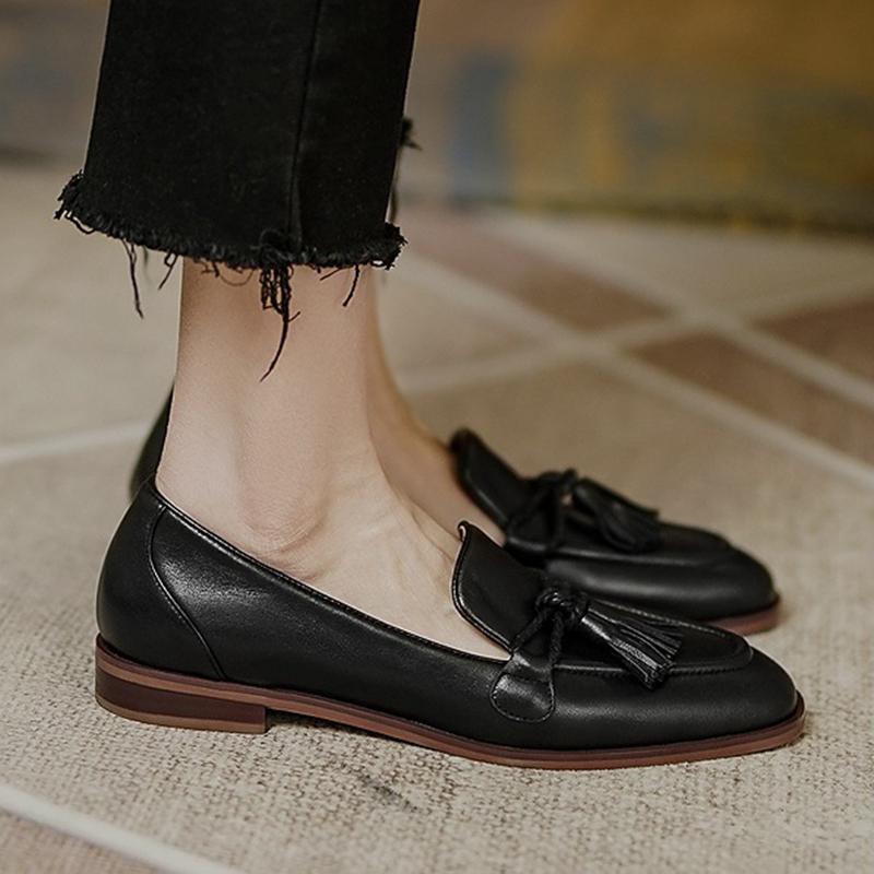 Fashion Retro Tassel Bow-knot Small Leather Shoes Women 2025 Loafers Square Toe Low Heels Oxfords Woman Ins Genuine Leather Fringe Flats