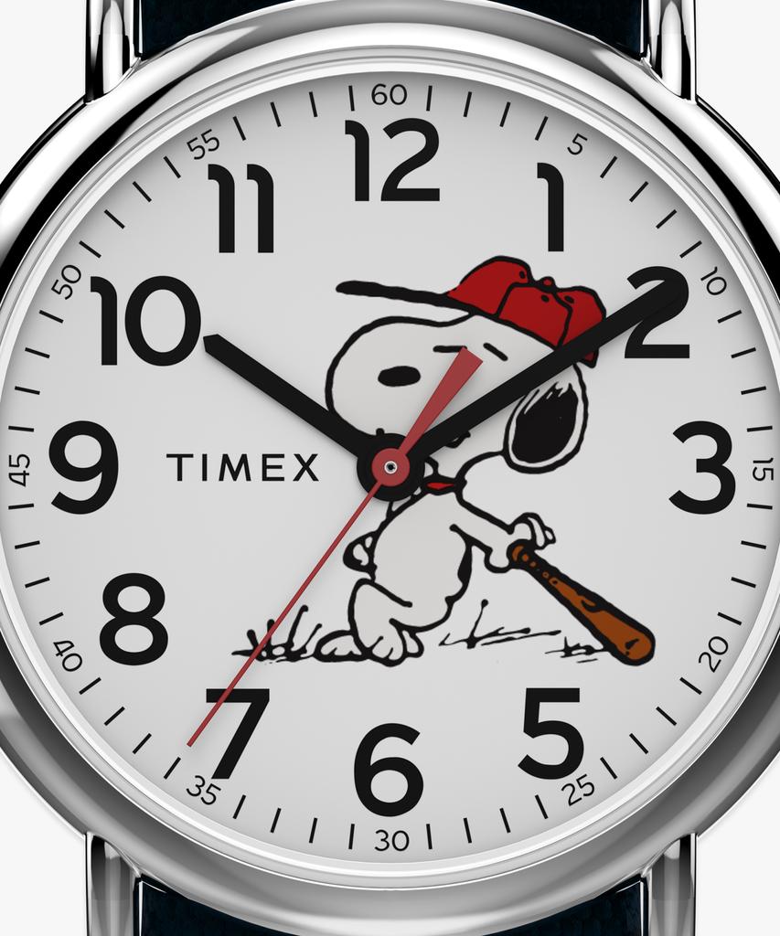 Taimaegseu X Peanuts Weekender Snoopy Baseball Nato Strap Fashion Watch 38Mm