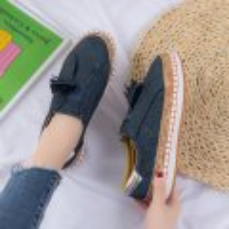 Large size casual single shoes women's flat bottom hollow carved tassel lazy shoes regular