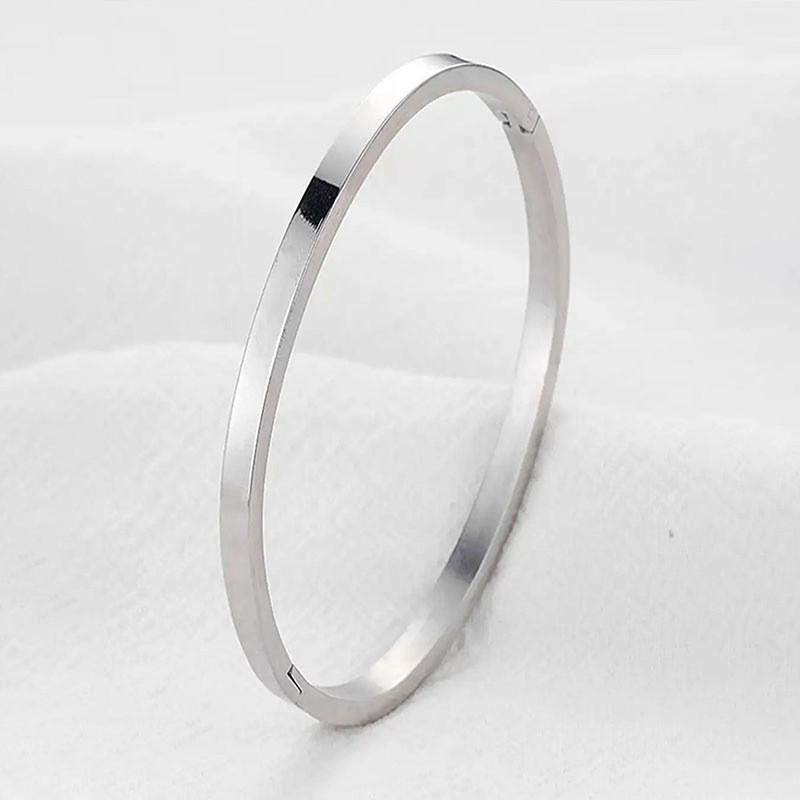 Women's High-End Non-Fading Titanium Steel Bracelet with Polished Buckle Bangle