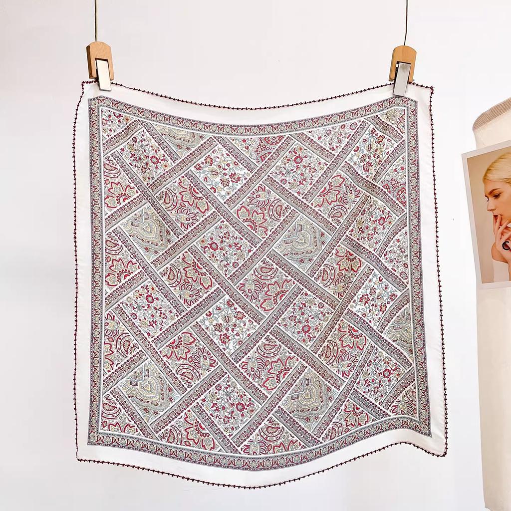 Classic Retro Silk Scarf Fashionable Versatile Double Crepe Lace Square Scarf Spring New Women's High-end Light Luxury Silk Scarf