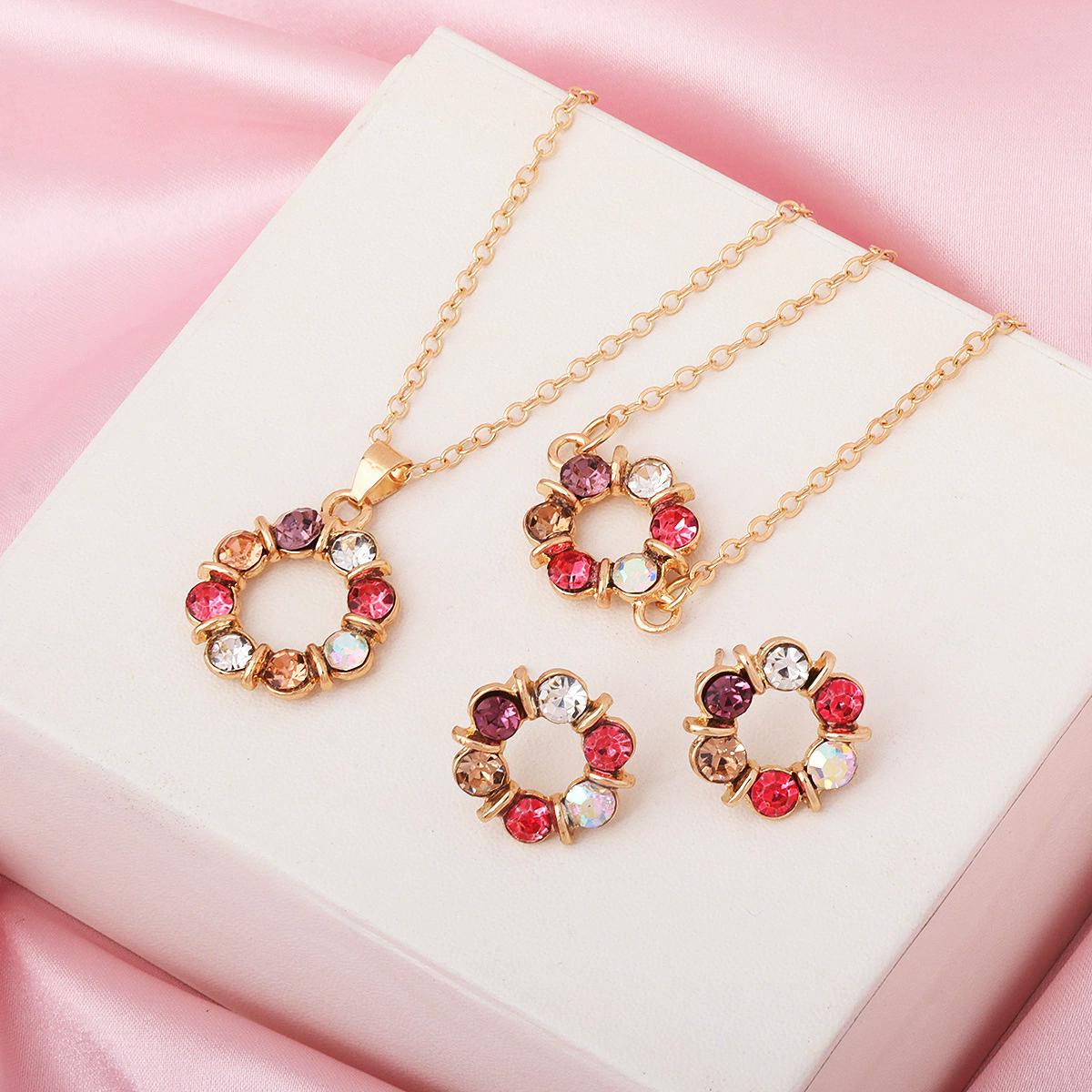 

3pcs/set Round Zircon Set for Women Colorful Rhinestones Stud Earrings Bracelet Pendant Necklace Zircon Elegant Accessories