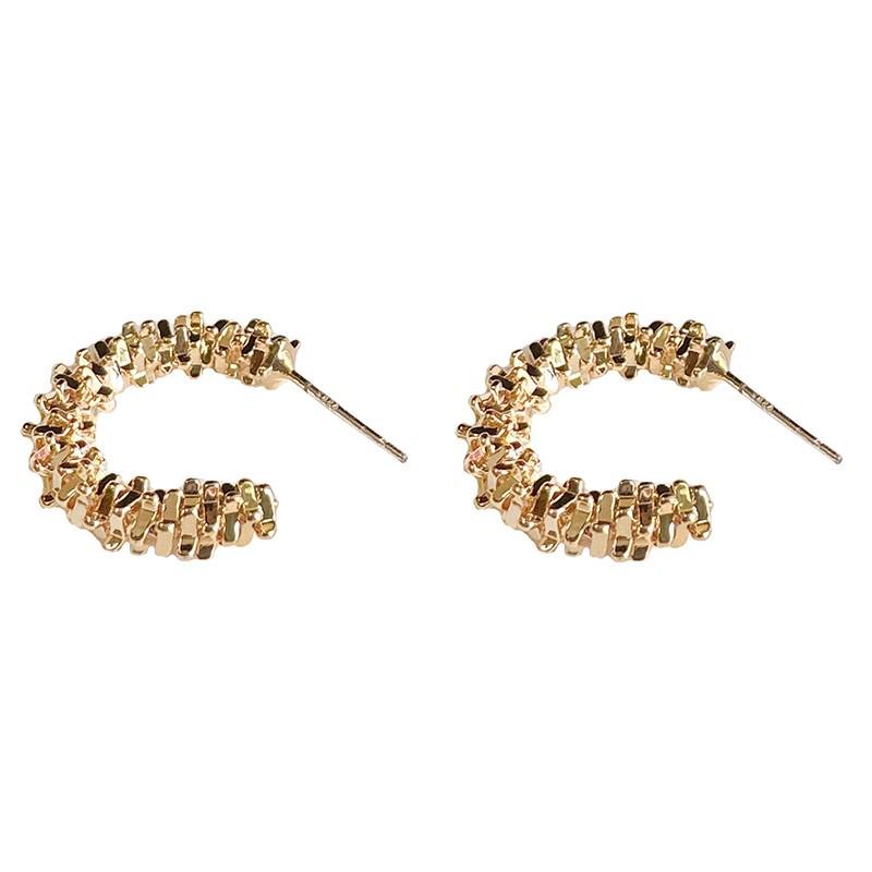 Silver C-Shaped Non-Piercing Earrings: High-End, Stylish Ear Clips for Women with Cool, Simple Design.