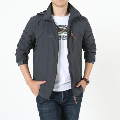 Jaqueta de primavera e outono Jaqueta masculina ao ar livre tamanho grande casual masculina com capuz jaqueta fina masculina jovem e de meia-idade
