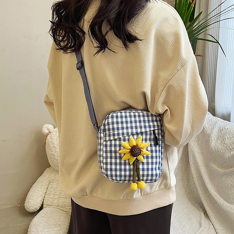 Chic Ins Fashion Small Square Crossbody Bag For Students In Vibrant Colors