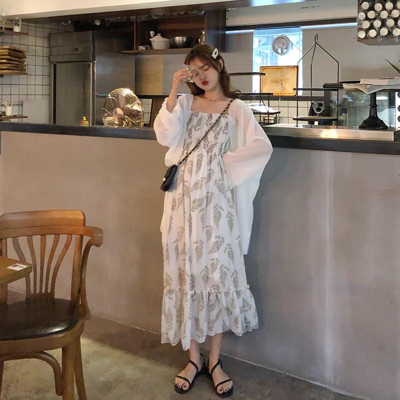 Non-collision White High-end Coat Suspender Skirt Two-piece Set Women's Summer Non-collision Sunscreen Clothing Dress Set