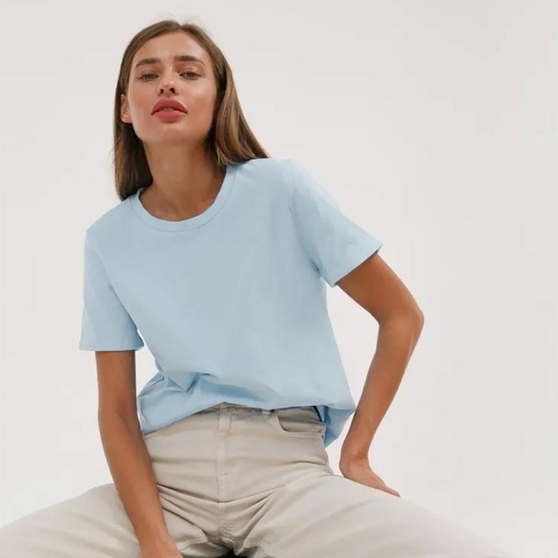 

Літня однотонна вільна жіноча футболка 2024 р. Модна повсякденна футболка з круглим вирізом і короткими рукавами Жіноча елегантна проста офісна футболка 24139 S