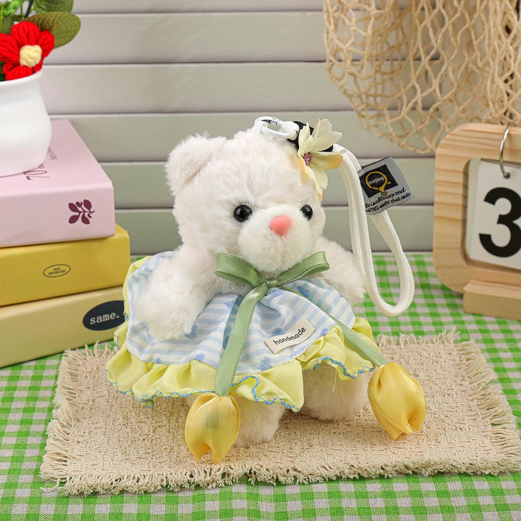 Adorable Little Bear Plush Pendant for Girls' Bags – Moe Style Doll with Flower Skirt Keychain Gift