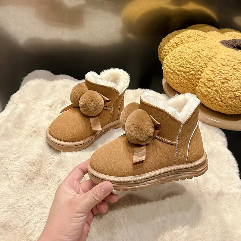 New Girl Snow Boots Warm Plush Winter Shoes for Children Outdoor Versatile Kids Causal Cotton Boots Fashion Sweet Ball Hairball