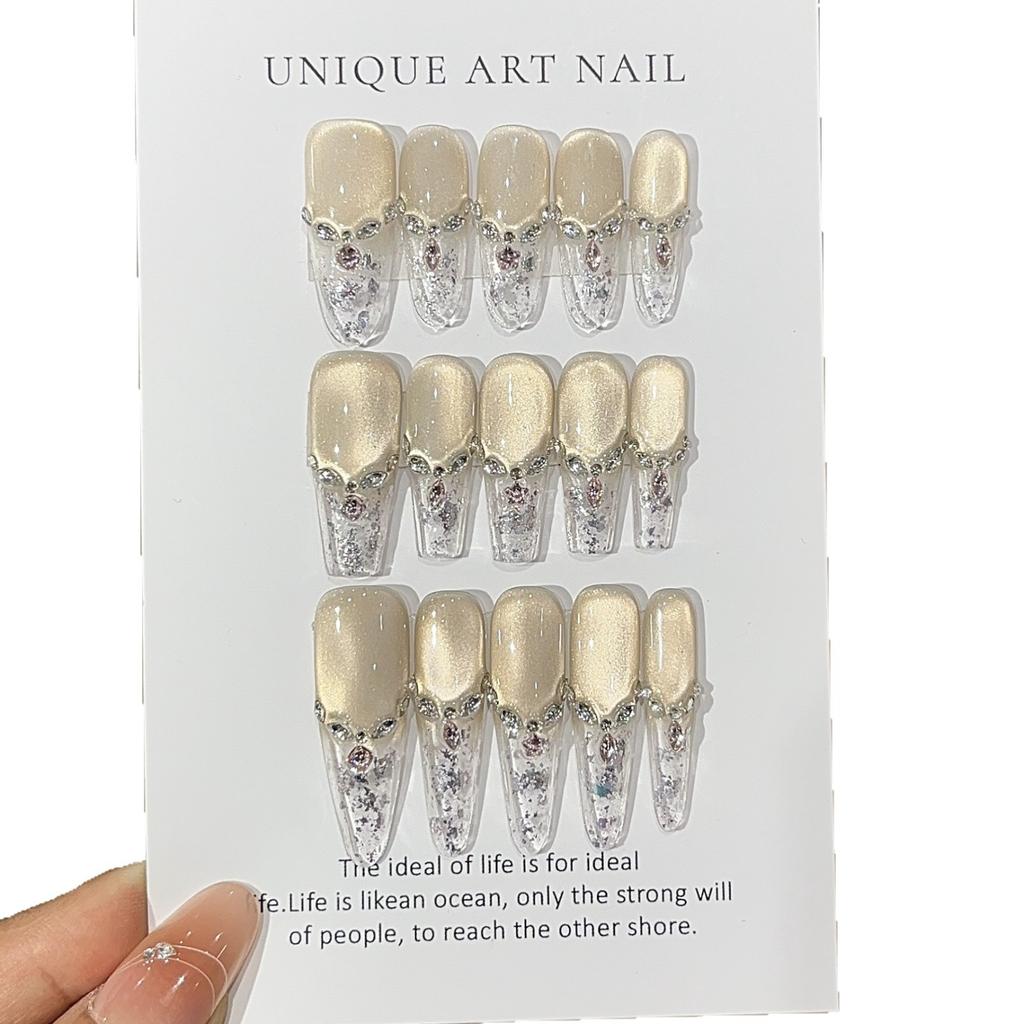 Precious and Explosive Noble and Explosive Luminous Light Bulb Cat Eye French Blade Ice-Sense Wearing Armor