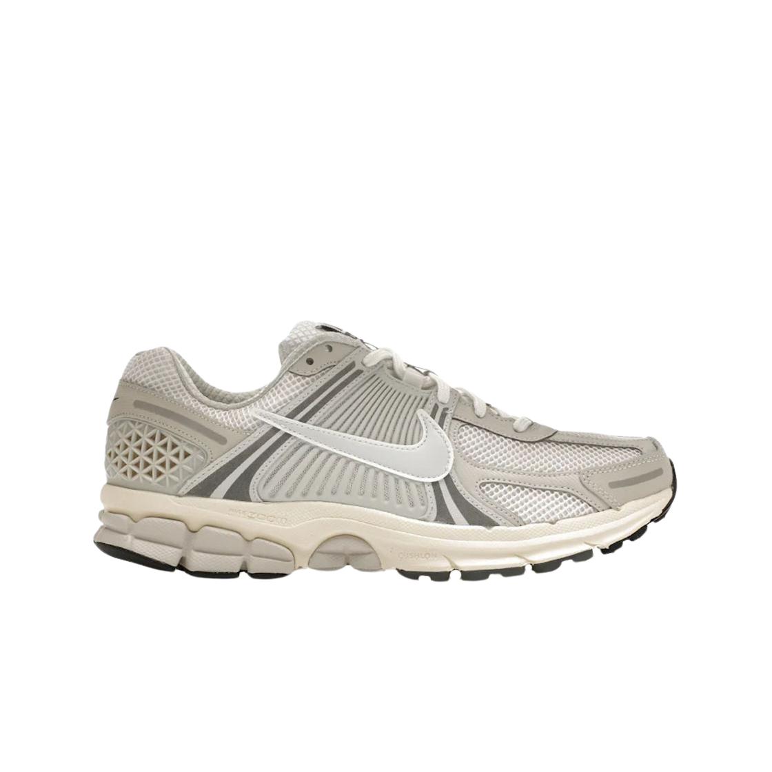 

Мужские кроссовки Nike Zoom Vomero 5 Platinum Tint Photon Dust HF0731-007