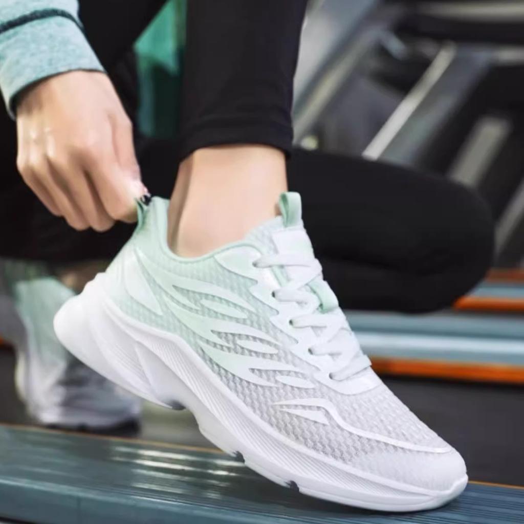 New sports shoes women's autumn shoes thin mesh breathable women's shoes lightweight soft-soled cushioning running shoes