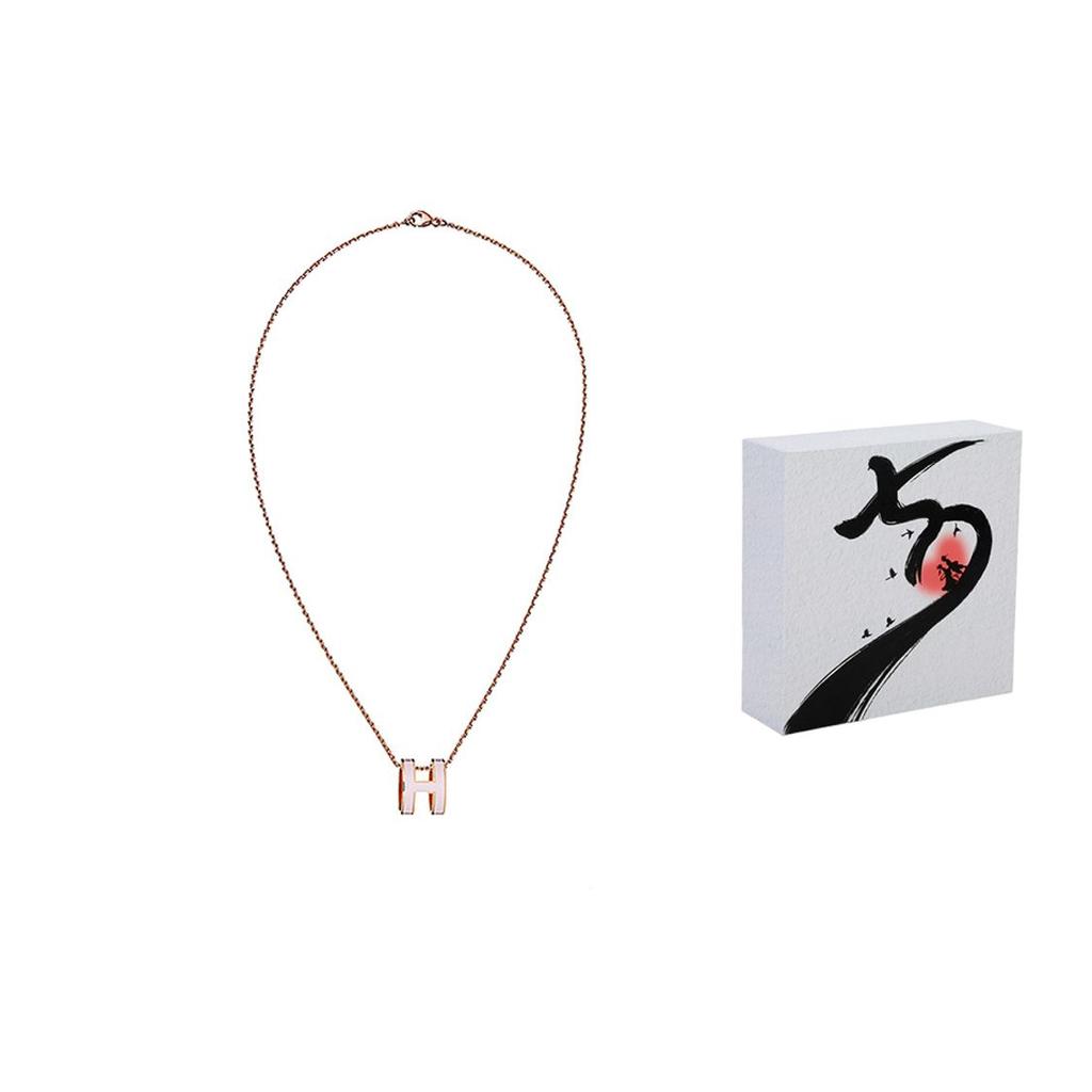 Hermes Pop H Series Pendant Candy Pink Enamel Alloy Necklace Women necklace Rose-Gold H147991FO85