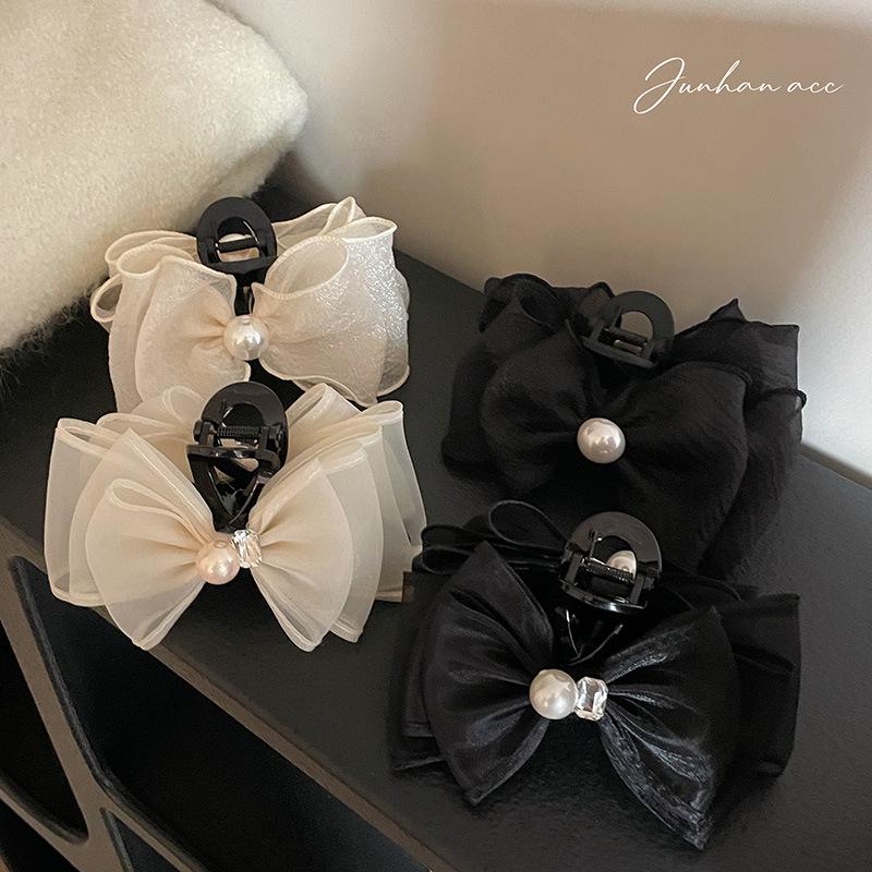 

Princess Headdress: Black Bow Claw Clip with Pearls and Rhinestones