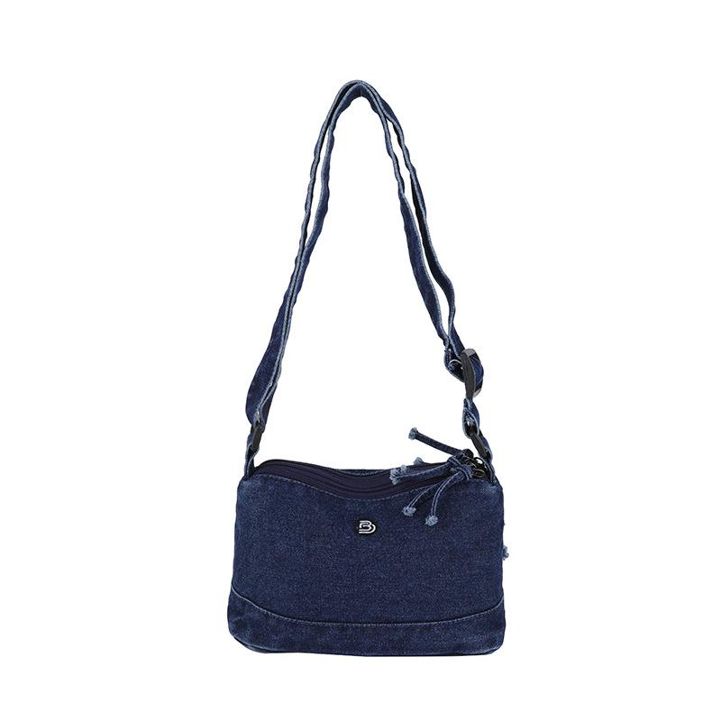 This Multi-functional Artistic Single-shoulder Bag Is Fashionable Simple and Has A High Appearance. It Is A Horizontal Crossbody Casual Bag