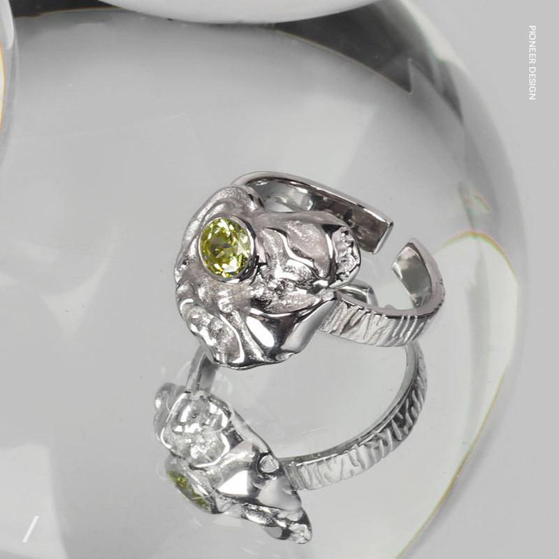 Adjustable Chic Open 925 Sterling Silver Ring With Sparkling Diamondlike Details And Contemporary Aesthetic