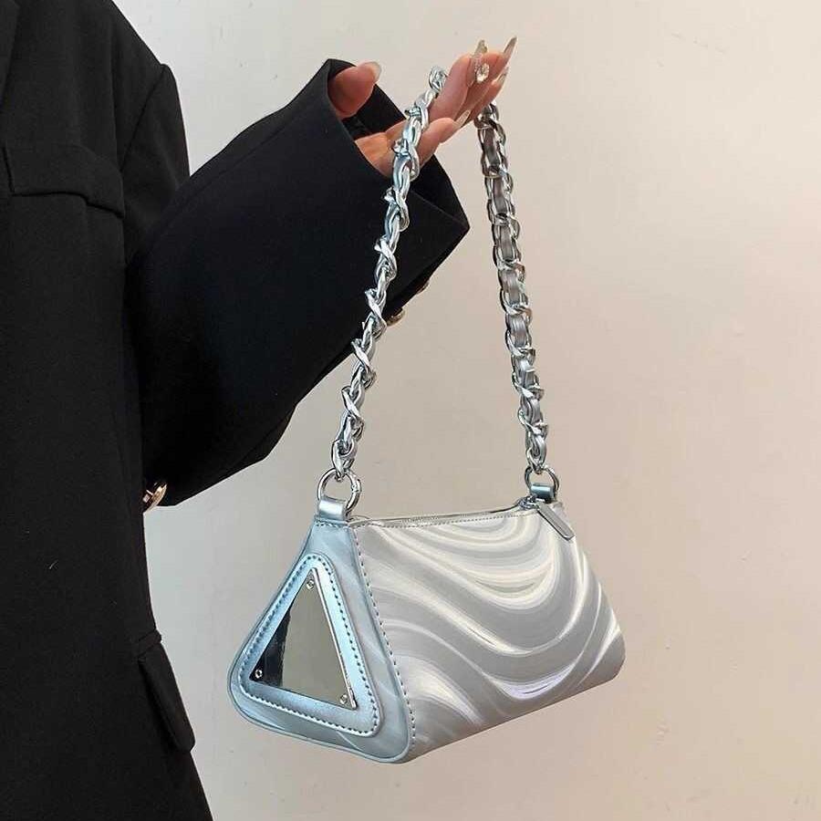 

Текстура Вестерн Стиль Маленькая Сумка Женская Мода Все Малые Сумки Через Плечо Цепочка Вестерн Стиль Одно Плечо Треугольная Сумка