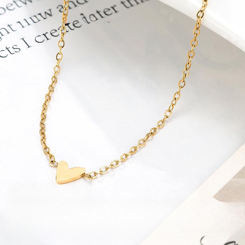 Simple And Versatile Small Love Sweet And Cool Necklace Plated High-End Collarbone Chain Cute Jewelry Woman Premium