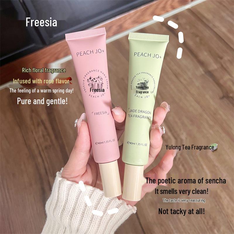 Peach Niacinamide Hand Cream: Hydrating & Moisturizing for Men & Women, Perfect for Autumn/Winter, Ideal Dragon Boat Festival Gift Set.