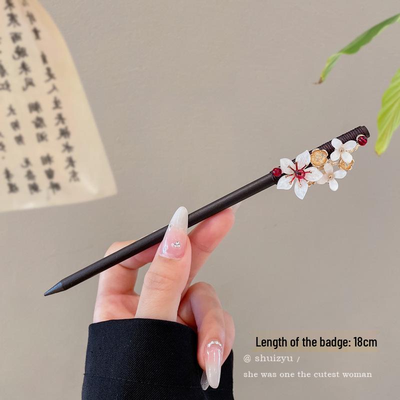 Elegant Retro Tassel Hairpin for Hanfu Updo - Women's Chinese Style Metal Hair Clip