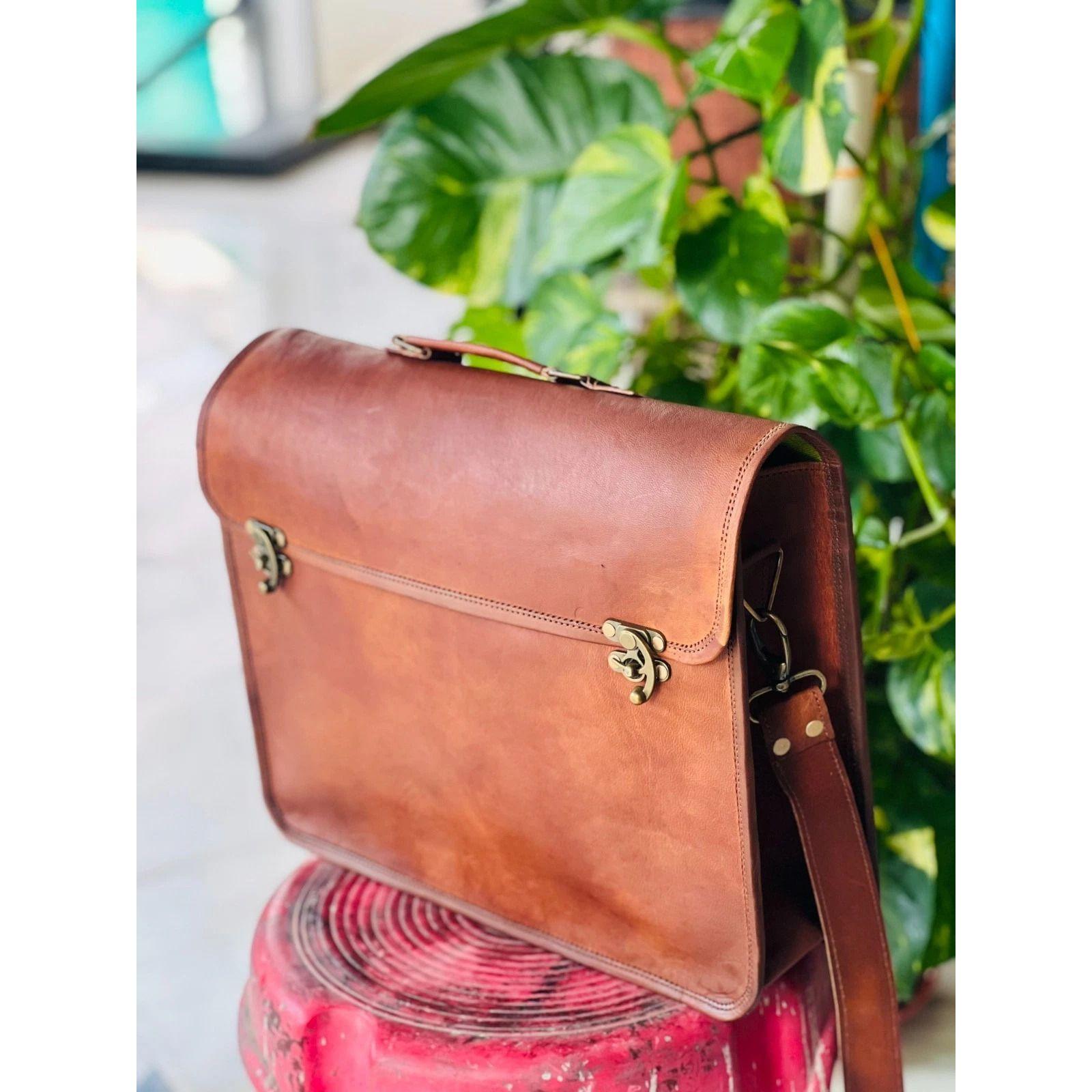 

Hygienic Leather Messenger computer Laptop Bag Handmade Moroccan goat 15 x 11 x 4 in коричневый