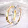 Single Row of Petals for Girls, High-end, Fashionable and Light Luxury Bracelets