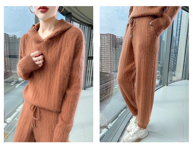 Women's Mid-Length Hooded Mink Velvet Sweater Dress - Thick Knit, Loose Fit, Autumn/Winter Pullover.