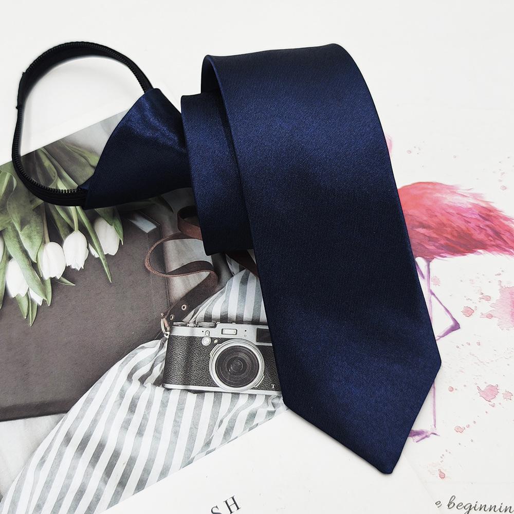 Plain Black Satin 5cm Ultra-Narrow Korean Style Men's Tie with Easy-Pull Zipper for Formal Wear.