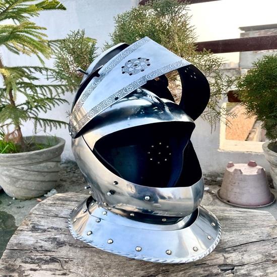 Authentic Knight's Helmet  Handcrafted Medieval Steel Armor for Roleplay
