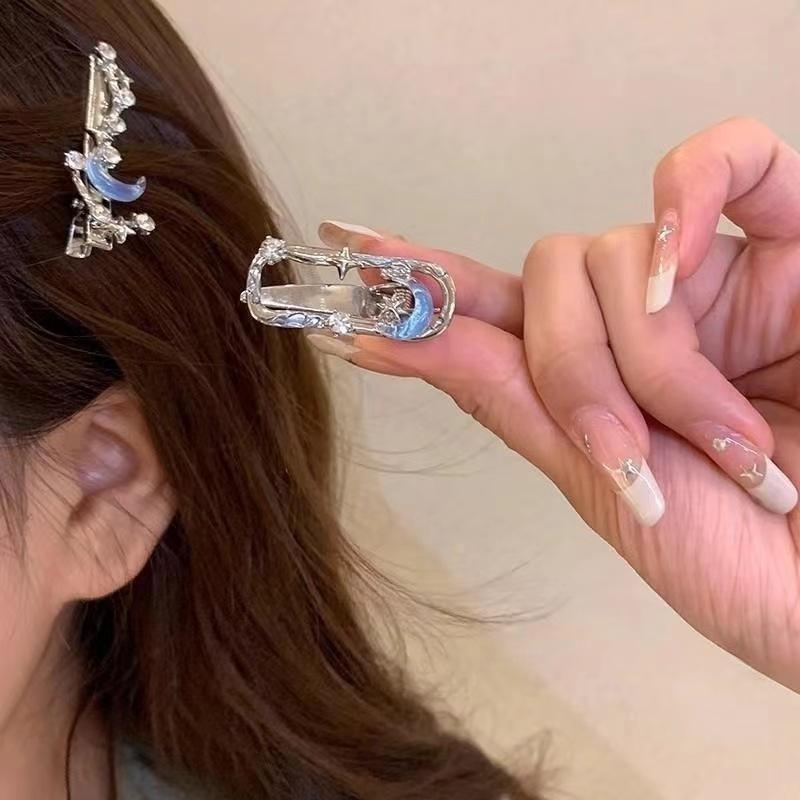 Pince à Cheveux Lune Étoile Strass Y2K Bleu Argenté Alliage Pince à Cheveux Filles Zircon Étoile Pince Crocodile Pinces Latérales pour Frange Accessoires